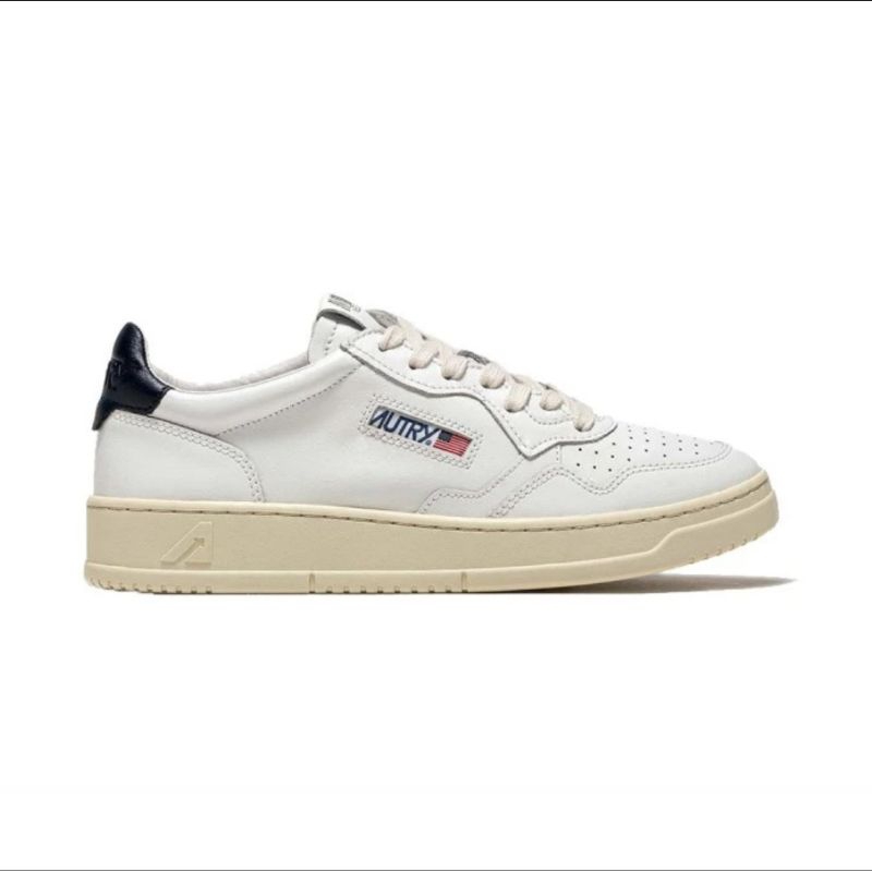 Autry Medalist Low Top Sneaker Original Sneakers Leather White
