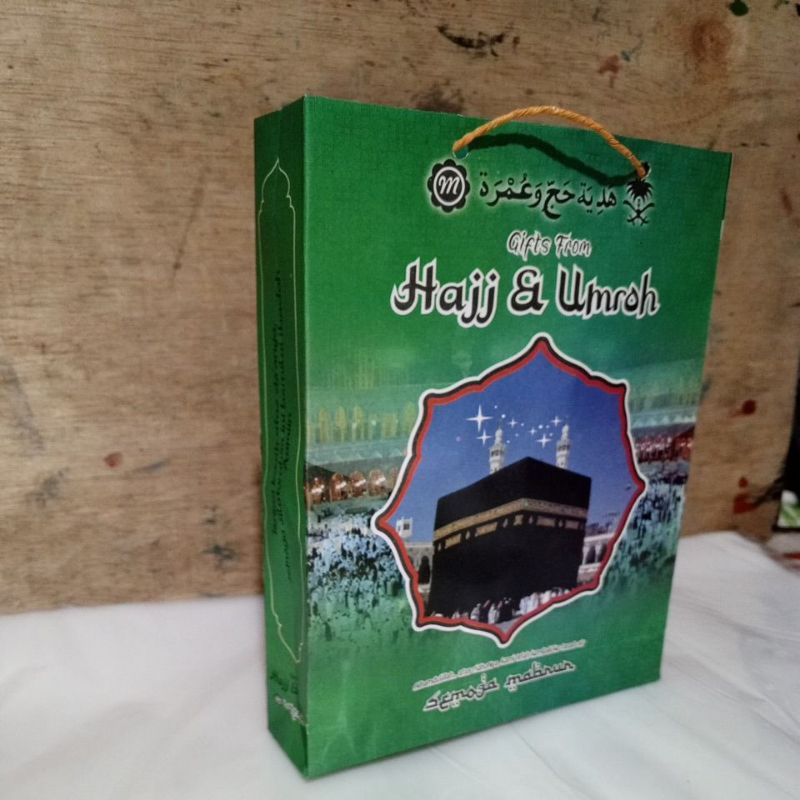 

tas oleh oleh paper bag 50 pcs