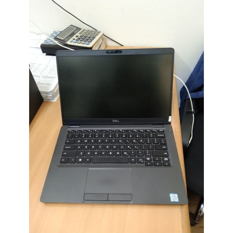 dell latitude 5300 i7 gen 8 // i5gen8 ||ram 16 GB ||SSD 256 GB
