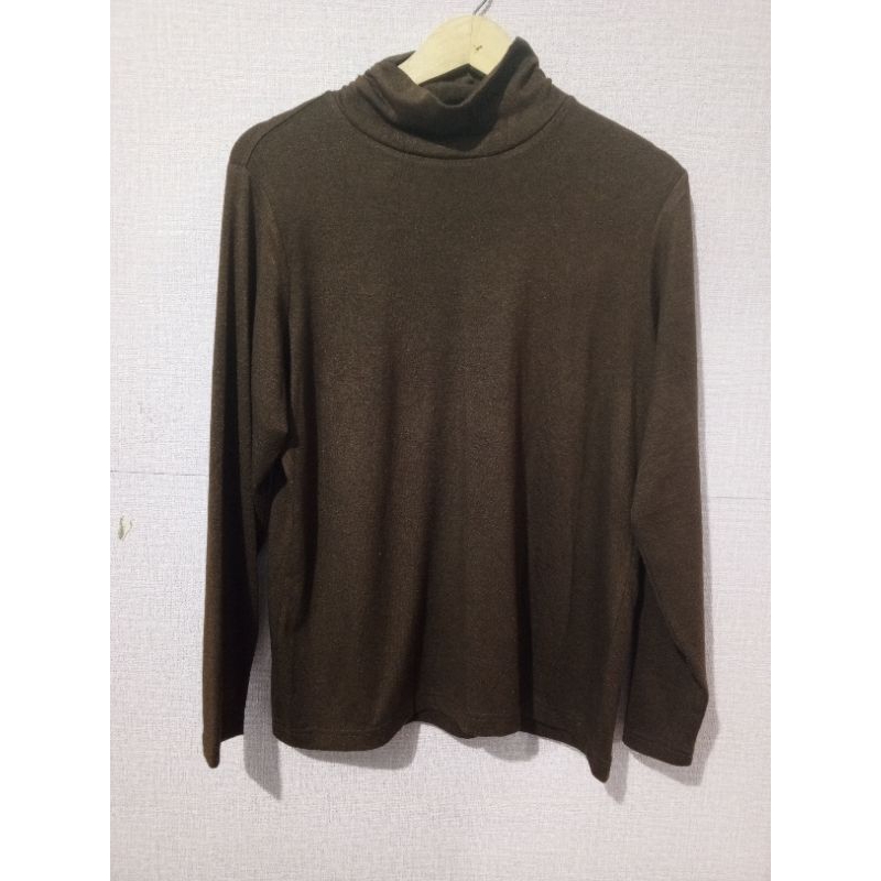 Baju Kaos lengan panjang wanita turtle neck second size L fit XL branded