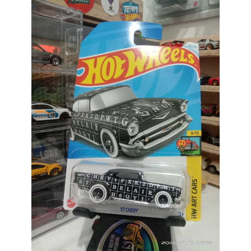 HOT WHEELS 57 CHEVY