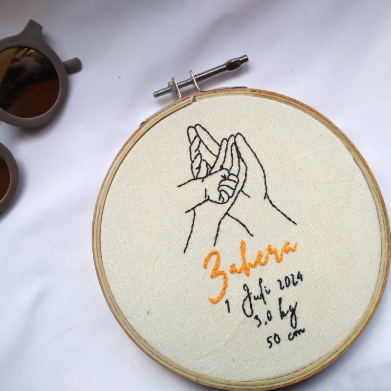 PAPAN NAMA BAYI / HOOP ART EMBROIDERY / SULAM PAPAN NAMA BAYI / NAMA BAYI
