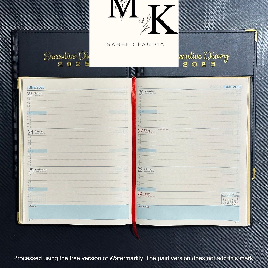 

Buku Agenda Executive Portfolio Diary Tahun 2025 free Pen Hapus Karakter Lucu