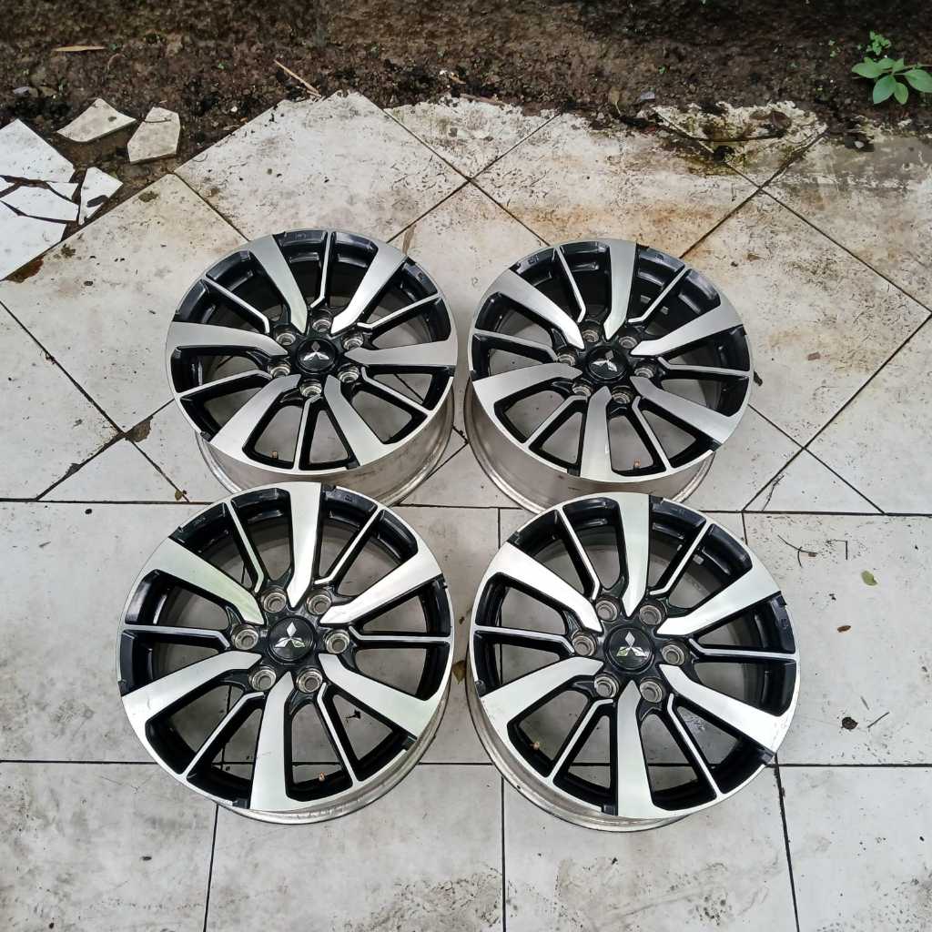 Velg Second Original Pajero Ring 18 Pcd 6x139.7 Asli Copotan Pajero