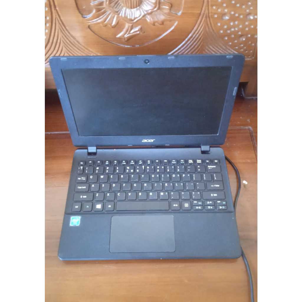 Laptop Acer Es1-131 series LAPTOP SECOND MURAH LAPTOP HDD RAM 2 MALANG