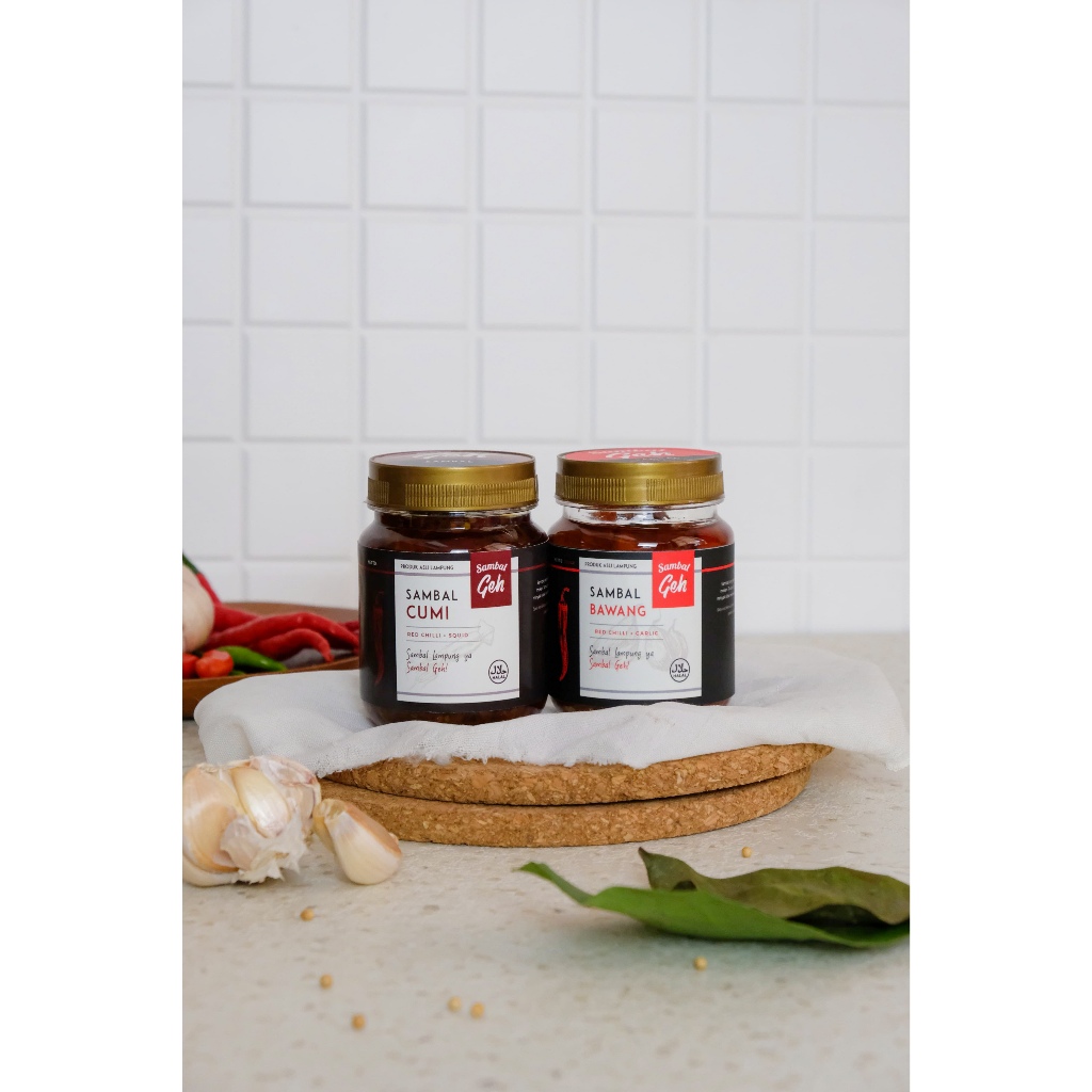 

SAMBALGEH - 2 VARIAN SAMBAL CUMI + SAMBAL TERI / SAMBAL BAWANG