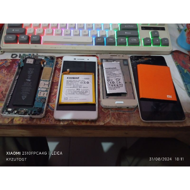 Paket Hemat HP Borongan Minus LCD lainnya gambling