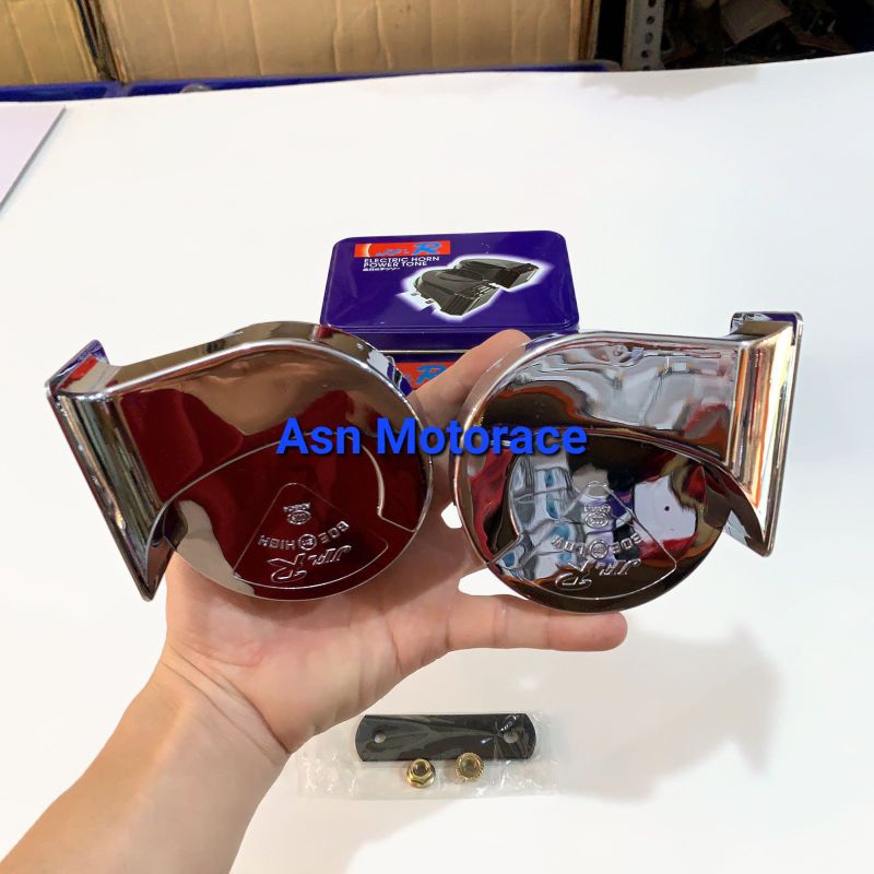 KLAKSON KEONG DOBLE CHROME 24VOLT KLAKSON KEONG DOUBLE CHROME 24VOLT MOBIL TRUK FUSSO BUS UNIVERSAL