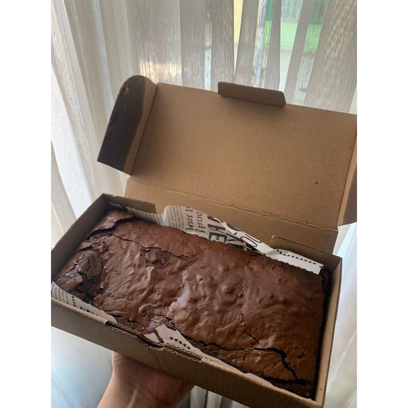

BrowniesCreamcheseee 24x10 Cm