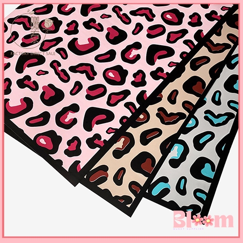 

Flower wrapping motif macan tutul leopard skin Kertas buket bunga Kb6100
