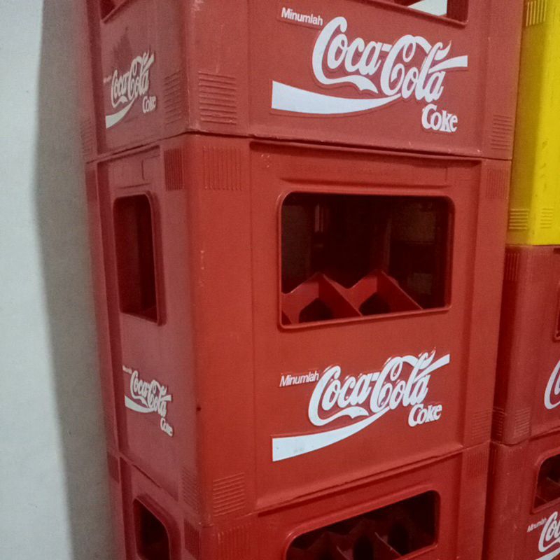 KRAT COCA COLA BESAR MEJA KURSI KRAT 1 LITER