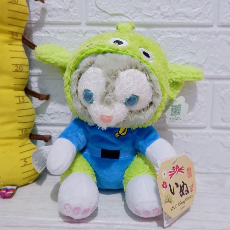 Boneka duffy and friends gelatoni kostum alien disney resort