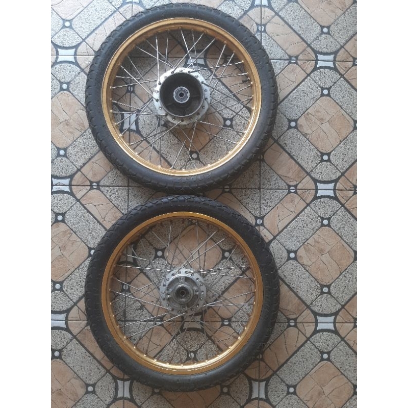velg karisma/supra x125 tk gold 17/120-140