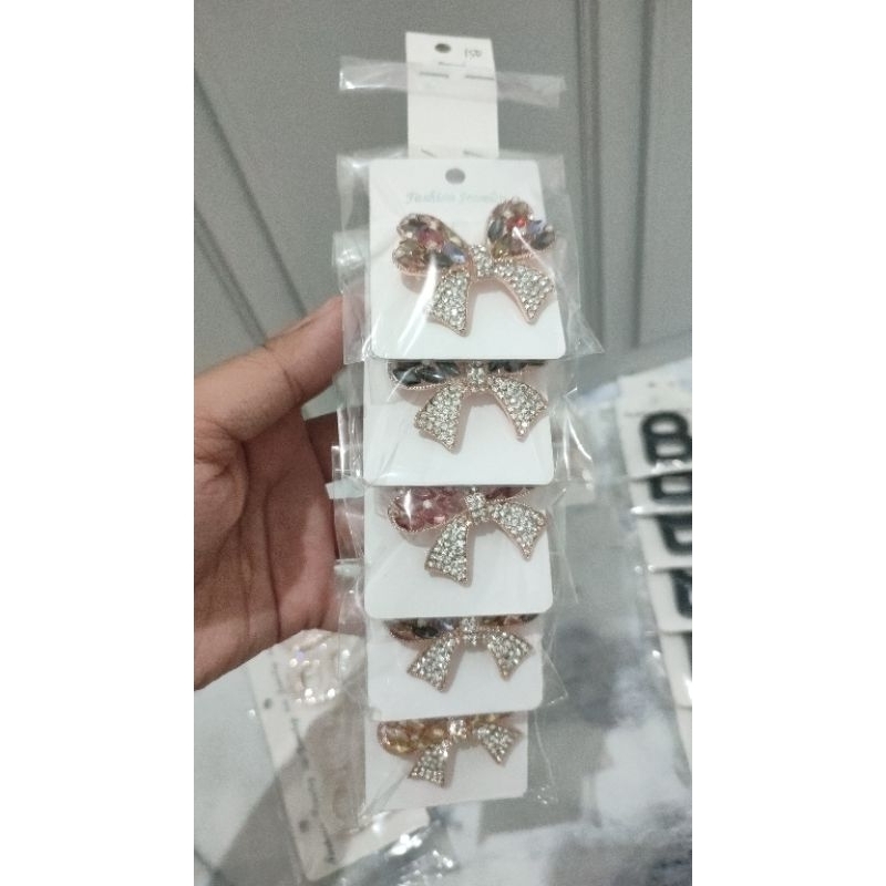 Bros Jilbab button manik manik, Pin Jilbab peniti blink blink Swarovski cantik