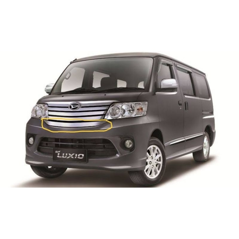 Moulding list chrome bumper depan Daihatsu Luxio 2015 original