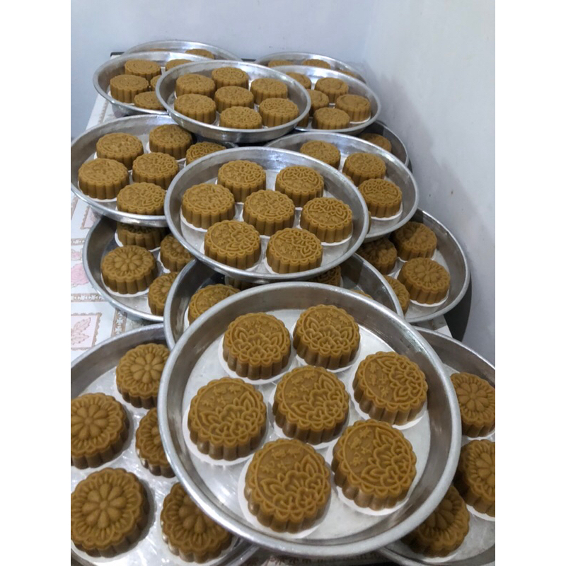 

Mooncake vegan premium satuan mooncake vege mooncake vegan mooncake enak mooncake tausapia mooncake isi tausa kacang merah durian lotus
