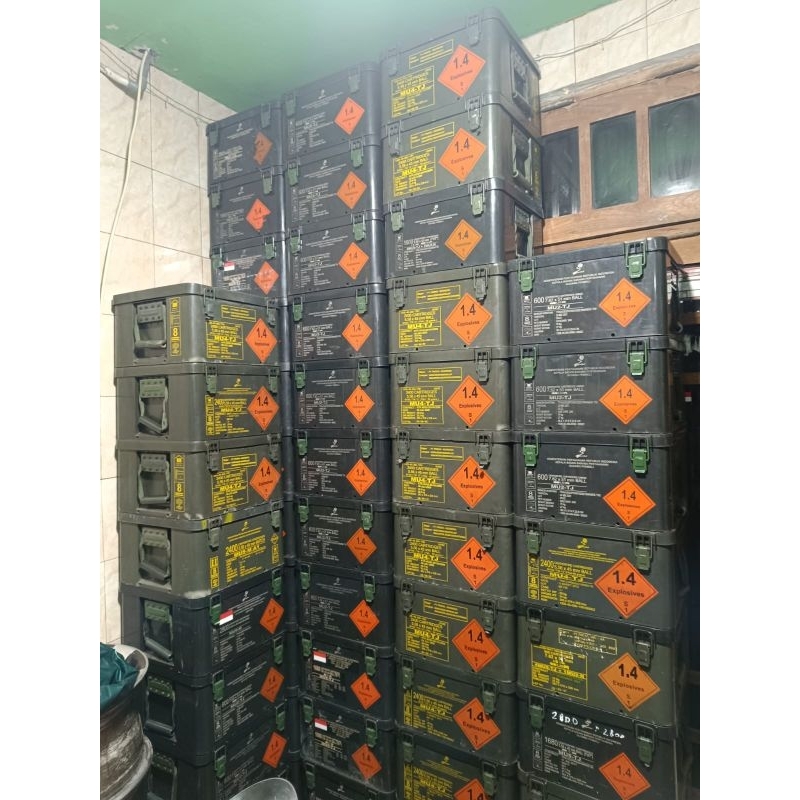 BOX PINDAD BEKAS PELURU BAHAN PLASTIK