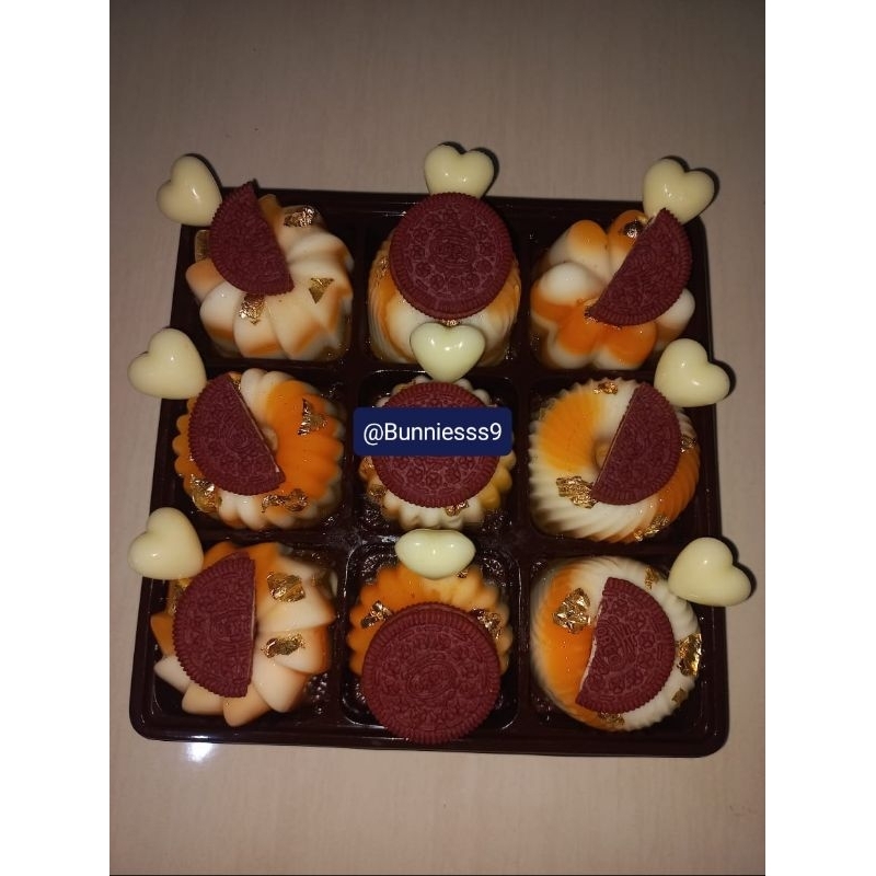 

Pudding Hampers / Hampers Murah Meriah / Hampers Kece / Hamper Murah Meriah / Seserahan Murah Meriah / Hantaran Murah Meriah / Pudding Unik / Pudding Lucu / Pudding Manis / Pudding Cantik / Pudding Buah / Pudding Mangga / Pudding Gradasi