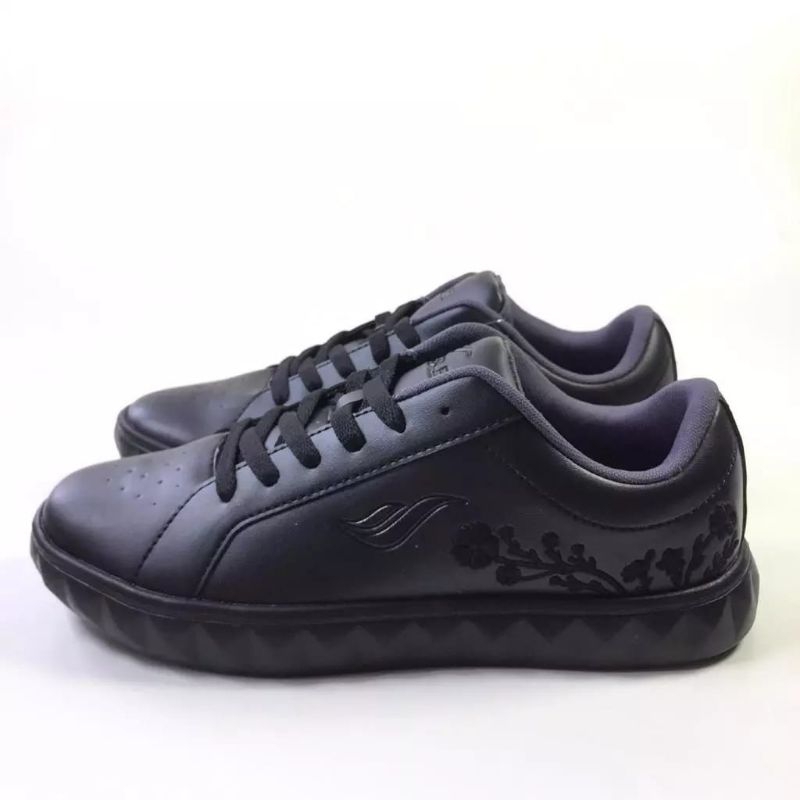 Sepatu Sneakers Desle Este Calio - Hitam