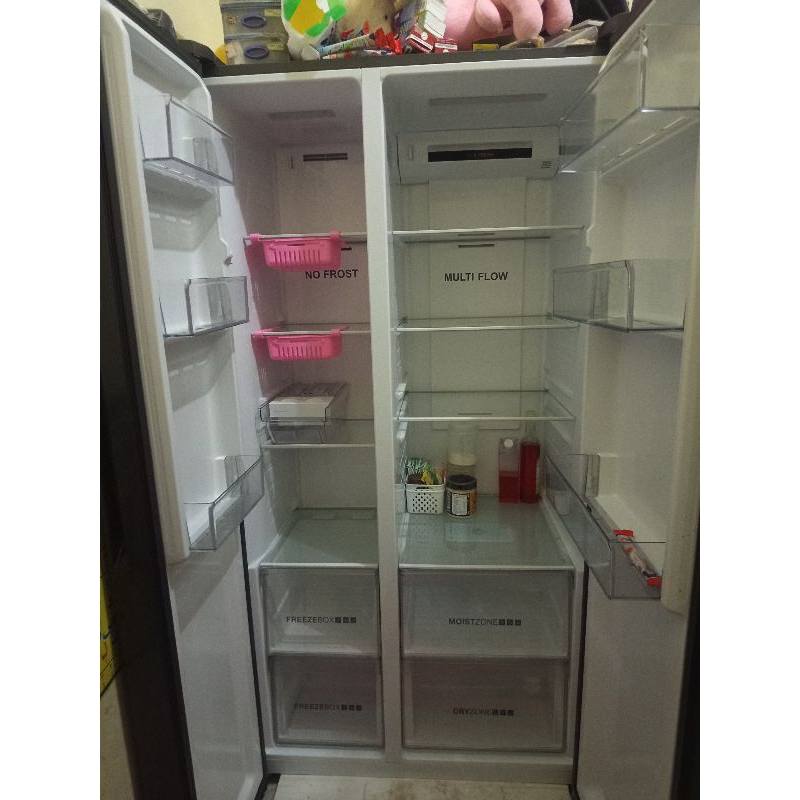 kulkas Aqua side by side