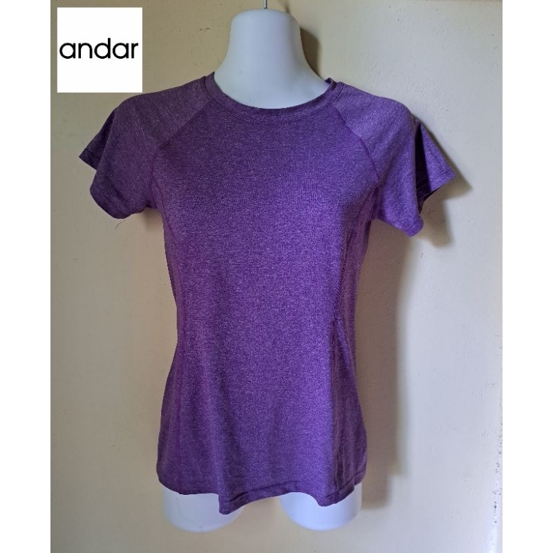 [PRELOVED/THRIFT] ANDAR KAOS T-SHIRT ATASAN SPORT OLAHRAGA WANITA UNGU