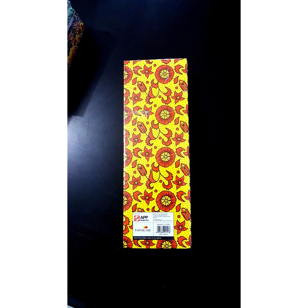 

Buku Tulis Hardcover Ekspedisi 1/2 Folio isi 100 (PER PCS)