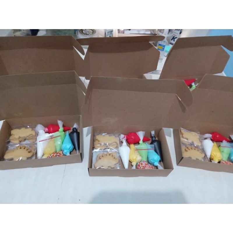 

Kukis Hias DIY (Hias Sendiri)