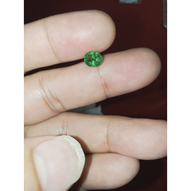 natural tsavorite 1.50ct HQ luster bling-bling.