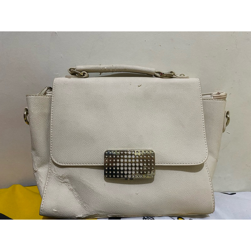 PRELOVED TAS ELIZABETH