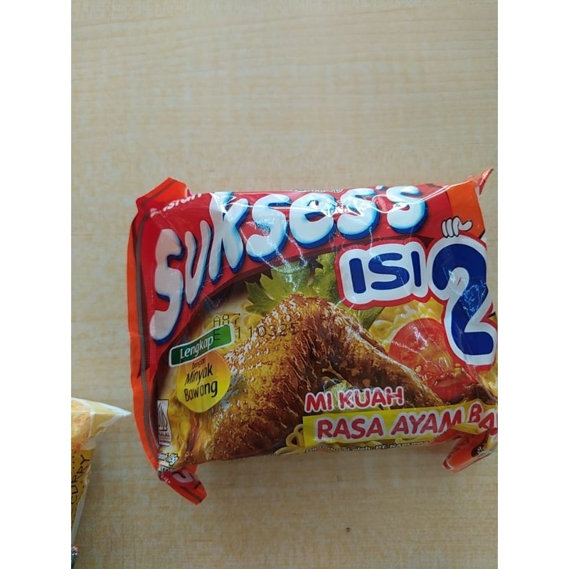 

MIE SUKSES ISI 2 AYAM BAWANG