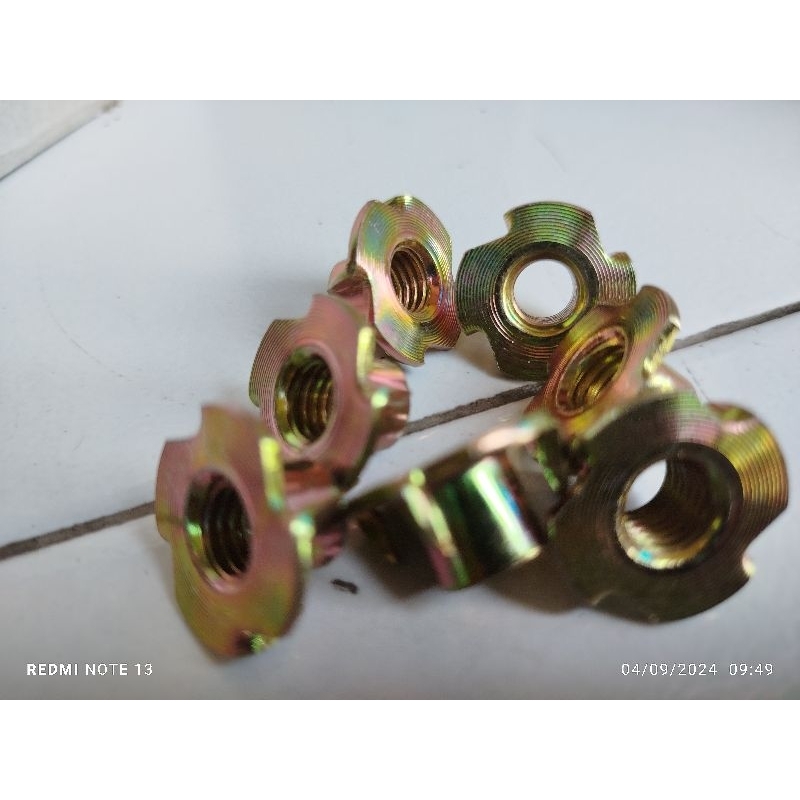 baut cakar M5/mur furnitur/mur kursi lipat