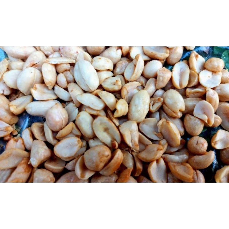 

kacang bawang renyah gurih 1kg