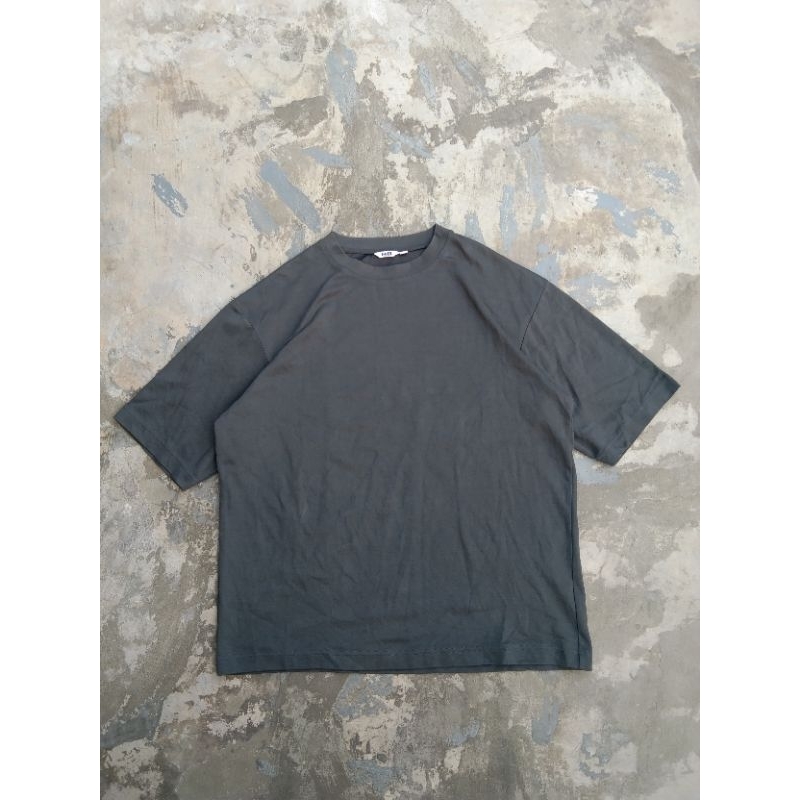borongan 4 t-shirt uniqlo airsm oversize second