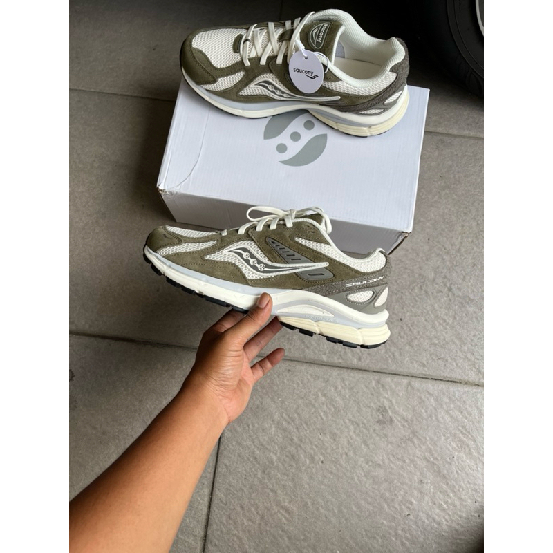 Saucony Kinvara 4 SE Olive green Original