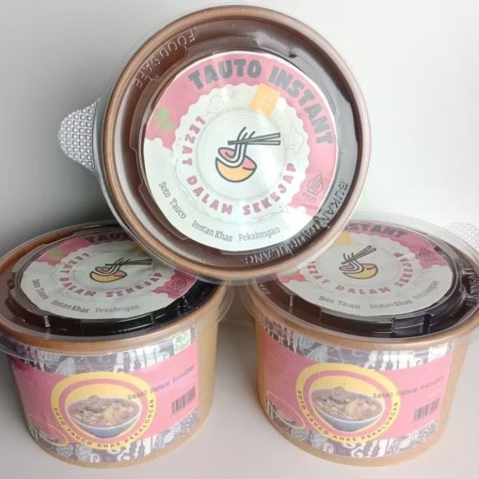 

Tauto Instant dengan pembungkus bumbu "edible film