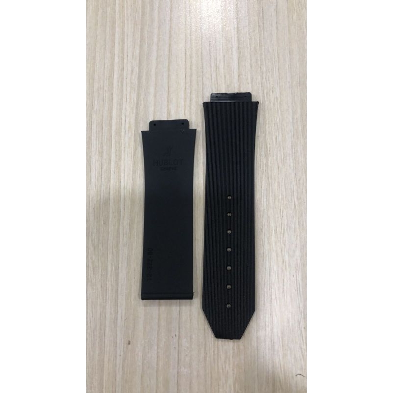 Hublot - Strap Karet Jam Tangan Hublot  - Tali karet Jam Tangan Hublot Bagus Ukuran 22