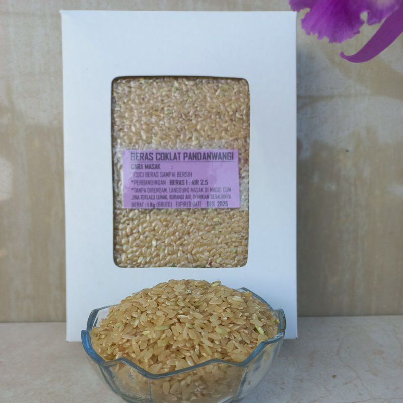 

beras cokelat pandan wangi untuk diet (1000 gram)