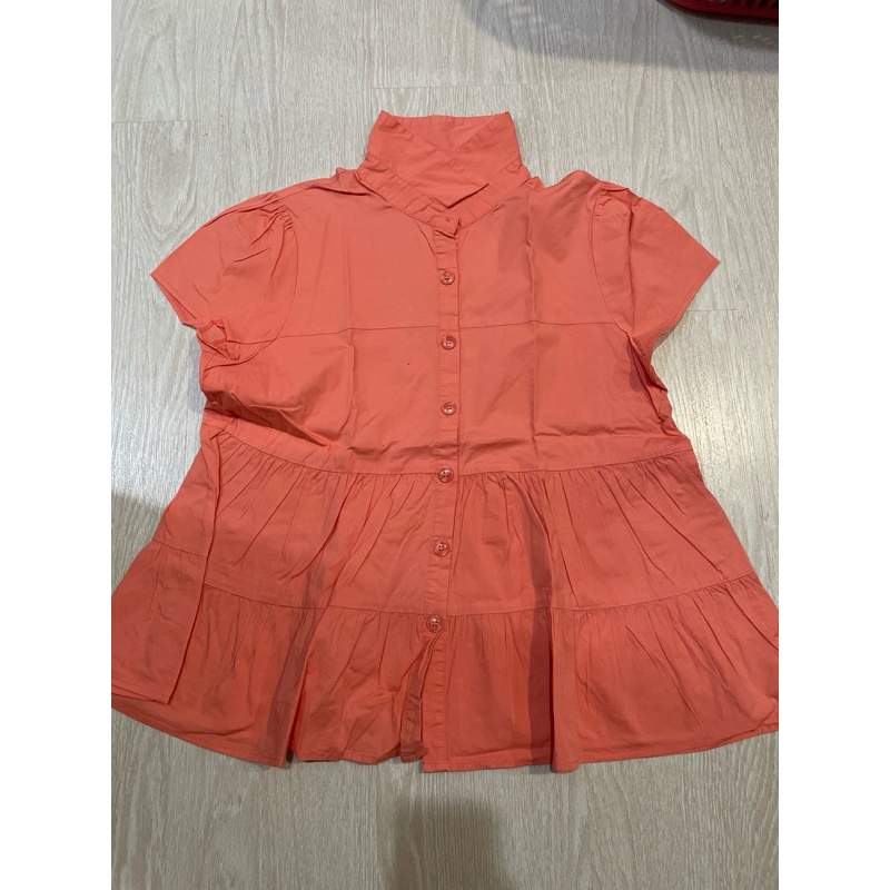 Atasan wanita warna peach