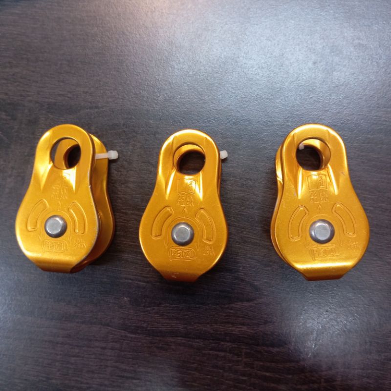 PETZL PULLEY FIXE ORIGINAL REALPICT