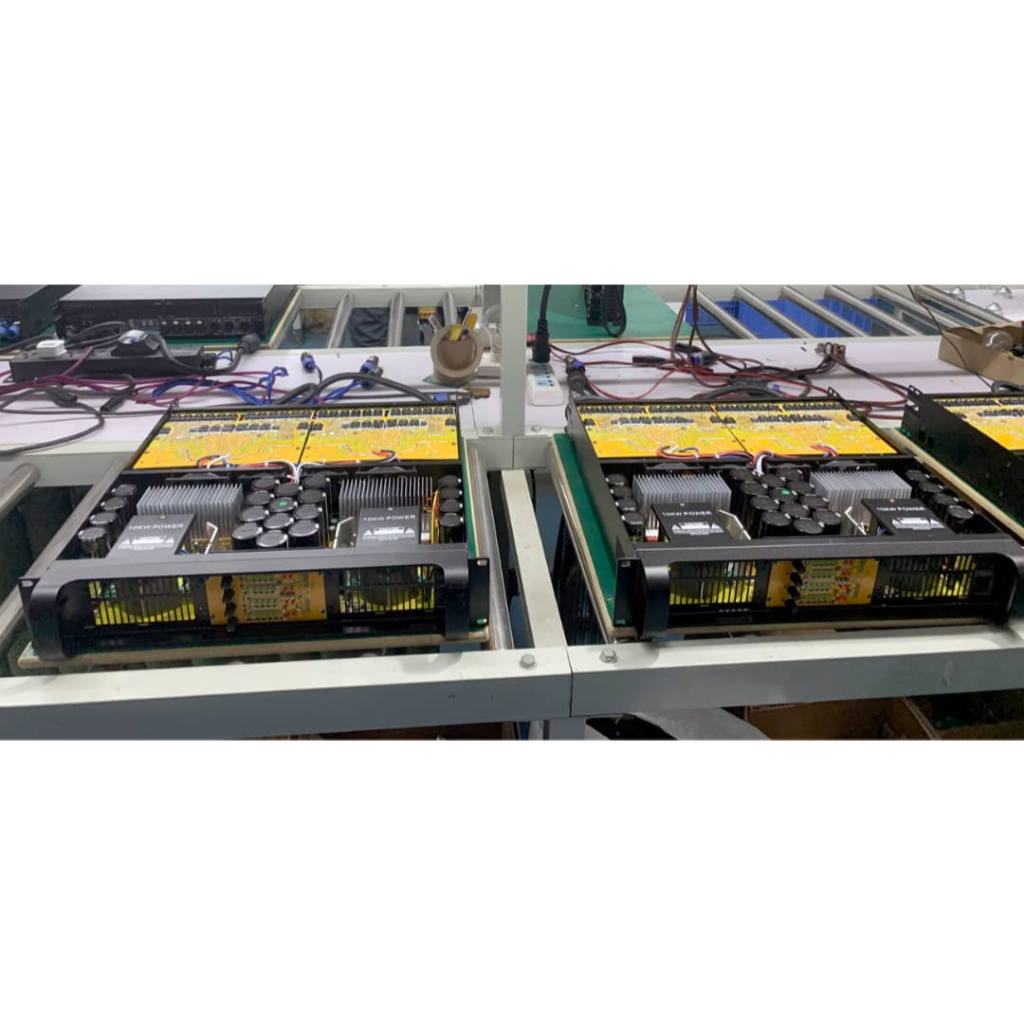 (PETI KAYU) Power Amplifier Labgruppen FP20000Q / FP 20000Q / FP 20000 Q / FP20000 Q