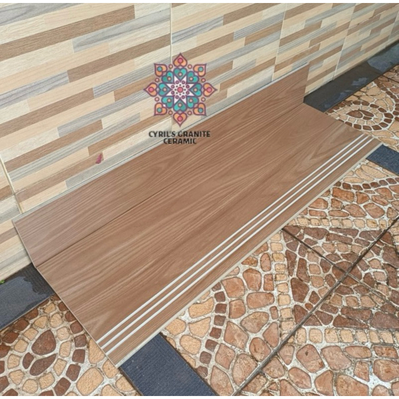 GRANIT TANGGA MOTIF KAYU ELMWOOD BROWN 30x100 & 20x100