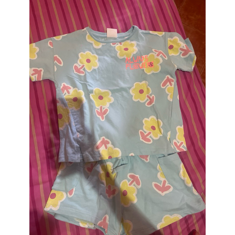 one set zara kids size 4y