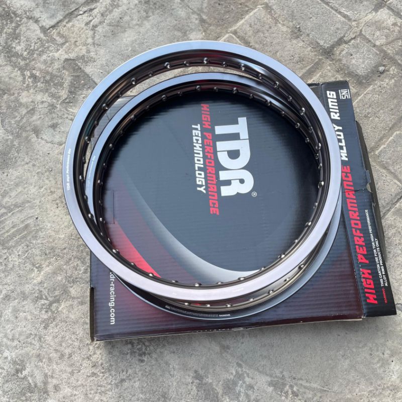 VELG TDR W SHAPEE TITANIUM GREY UKURAN 160/180 RING 17