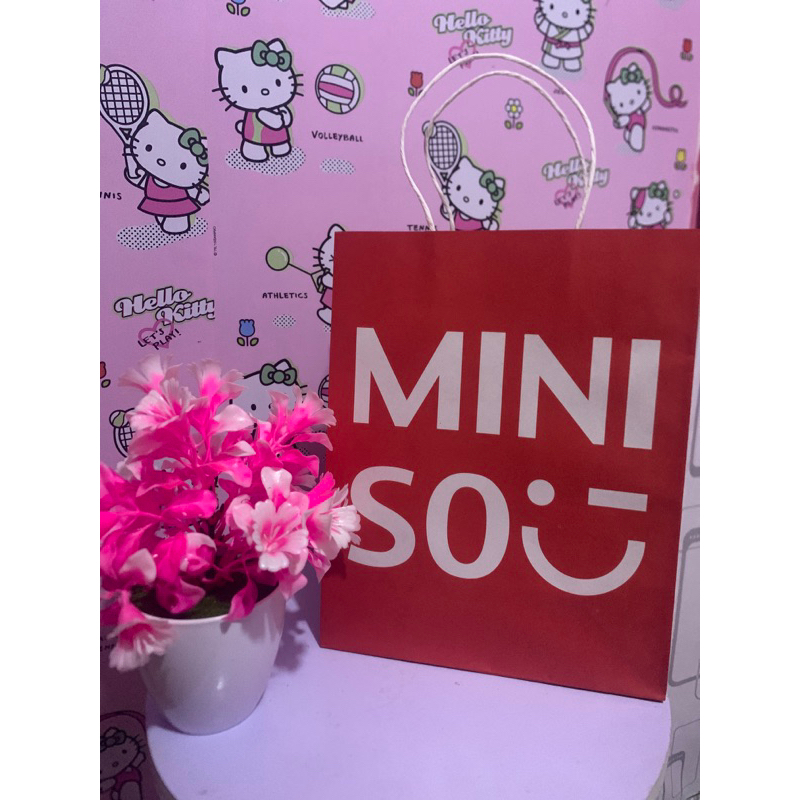 

paperbag MINISO ori (Tebal)