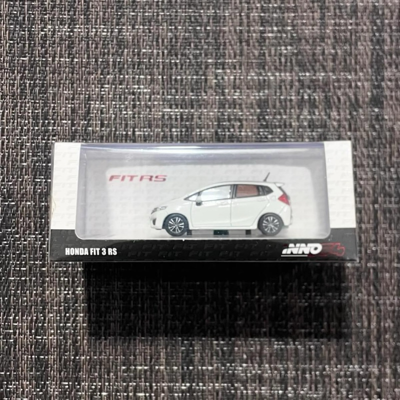Inno64 Honda Fit 3 RS White