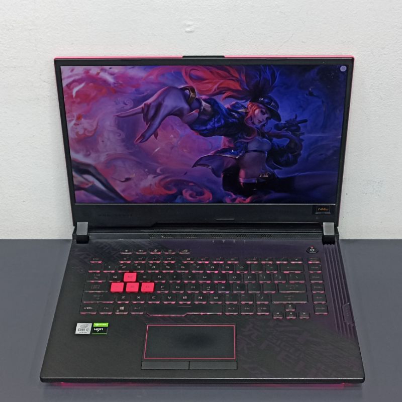 Laptop Gaming Asus ROG Strix G512LI Intel Core I7-10750H 16/512GB GTX 1650 Ti