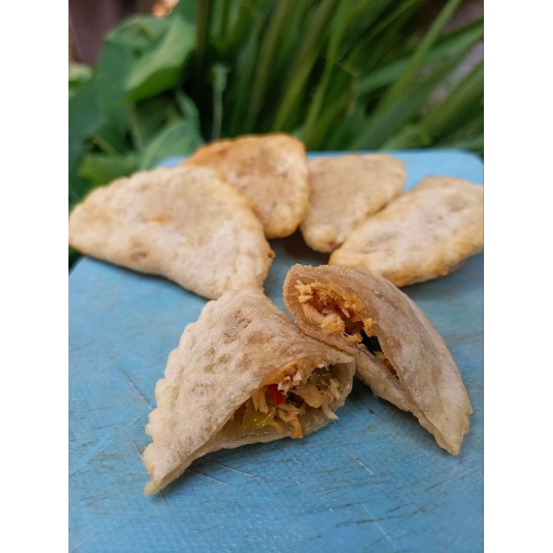

Cireng Frozen isi Ayam Suir original dan pedas