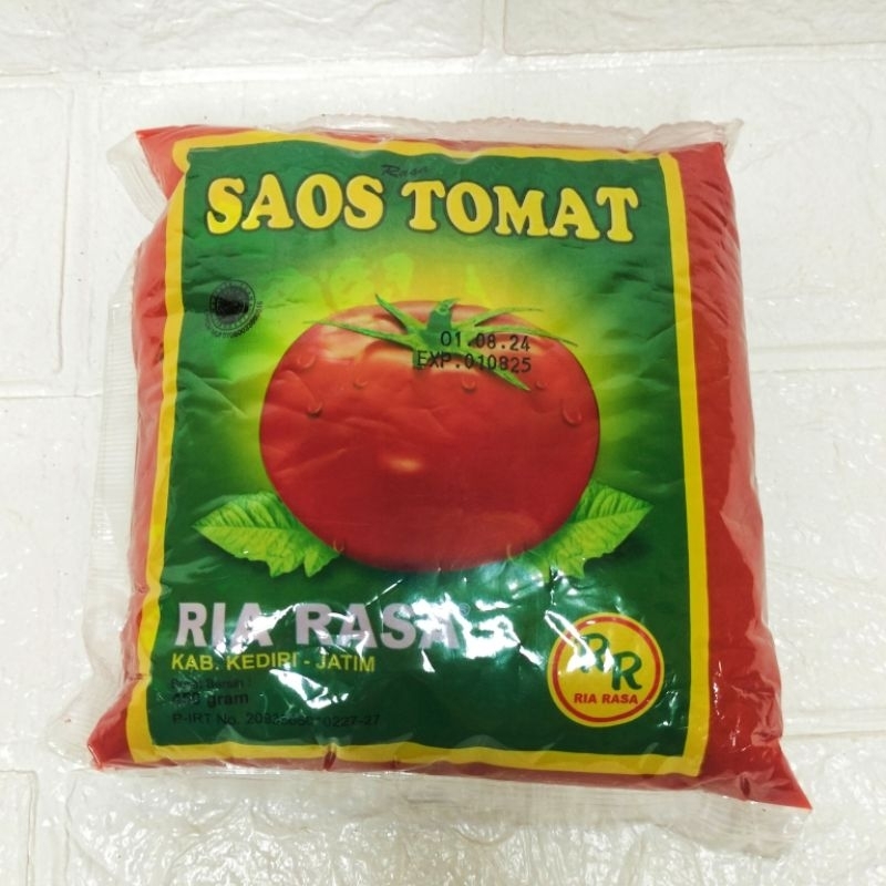 

2 bungkus saos tomat ria rasa kemasan 450 gram