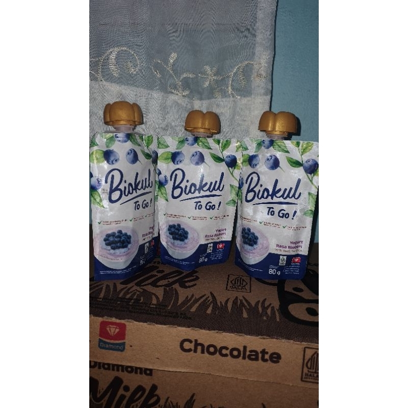 

Biokul To Go! yogurt bluberi with nata de coco - Diamond 80g
