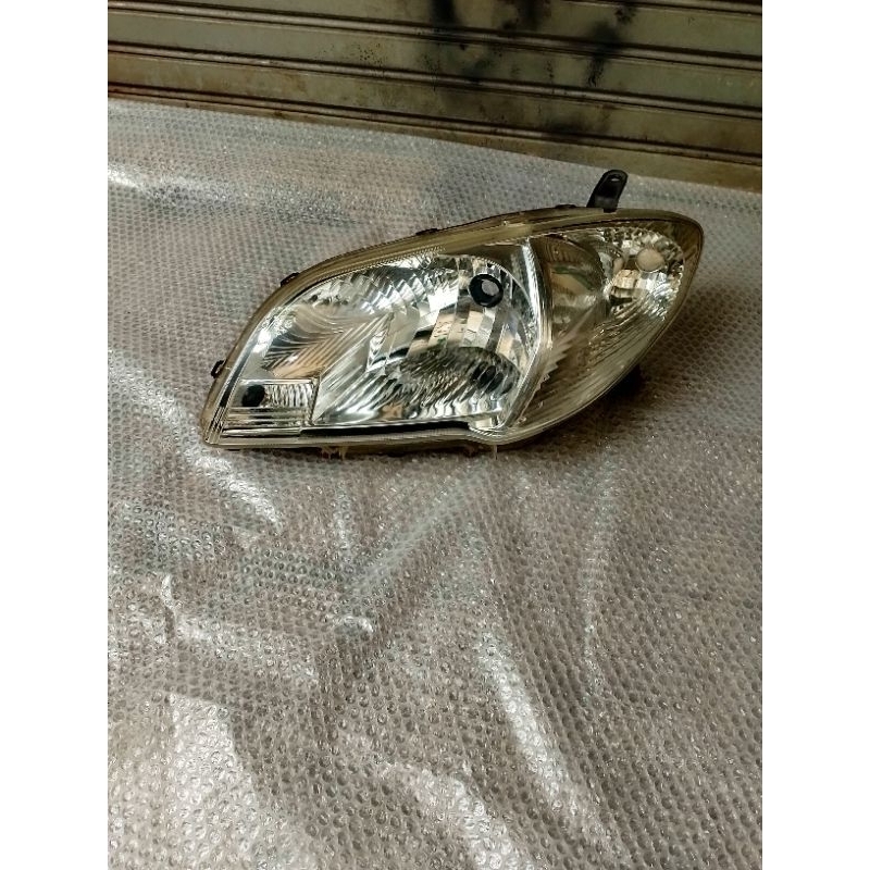 Headlamp vios gen 1 facelift 2005 2006